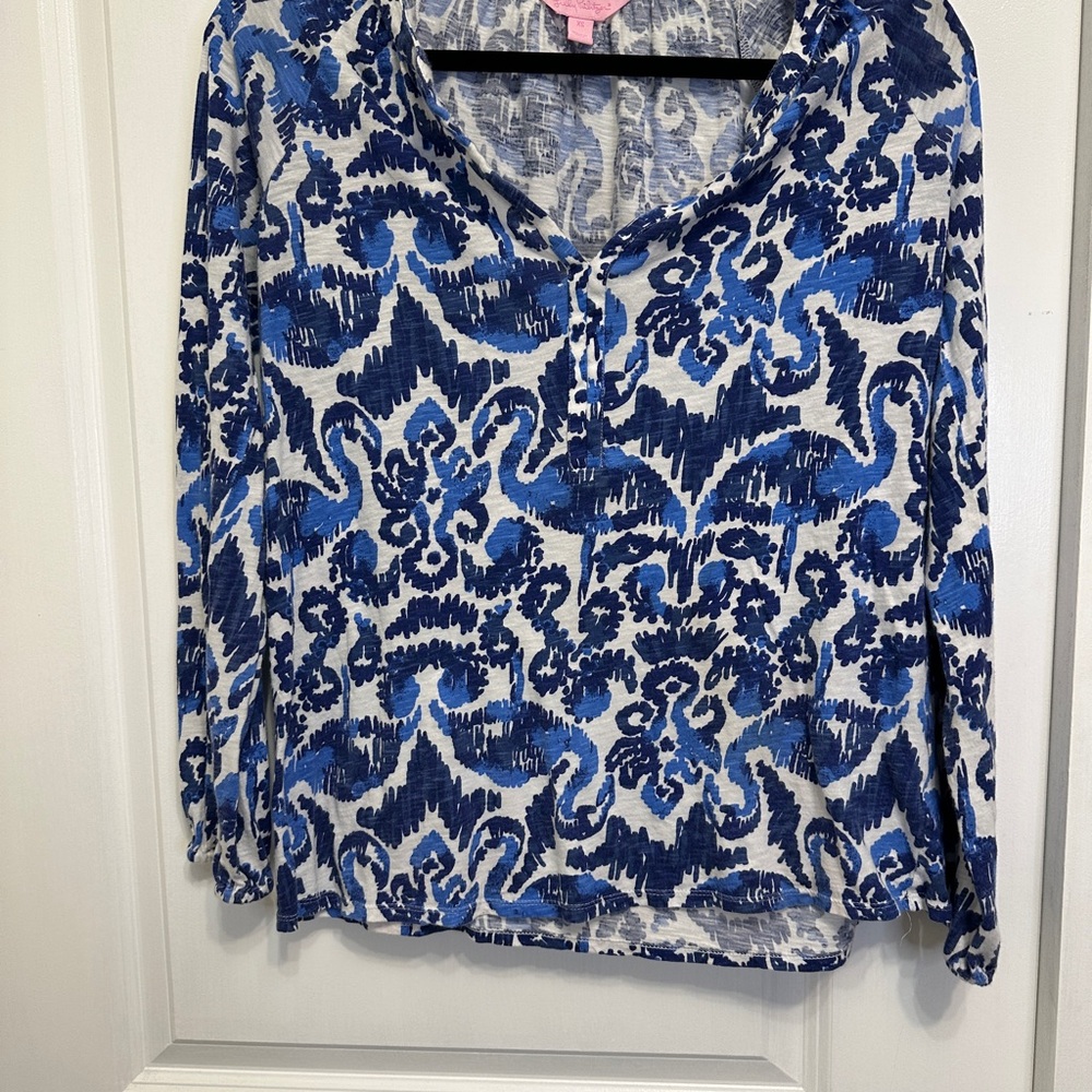 Lilly Pulitzer Navy and White Blouse